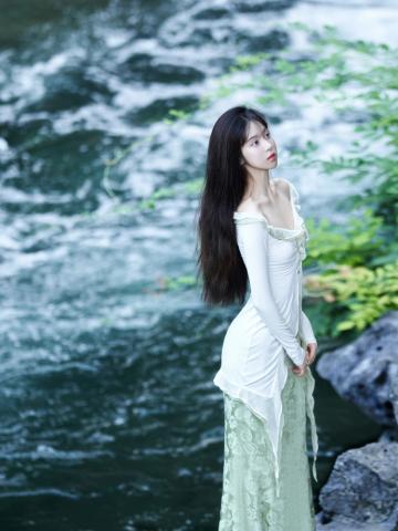 17c一起草在线观看